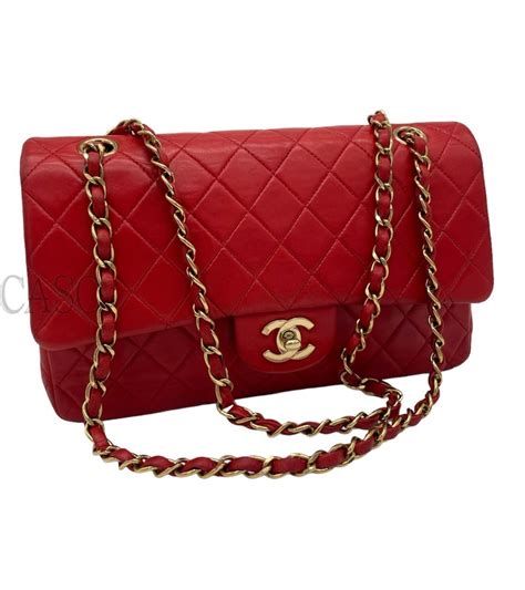 borsa tipo chanel con iniziali